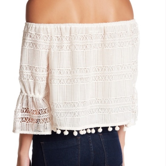 Tularosa Alexa Off-the-Shoulder Linen Lace Blouse NWT - Picture 2 of 3